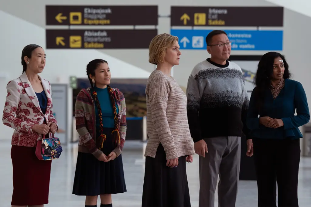 'Pluribus' 2. Sezon Öncesi 13 Can Alıcı Soru 9