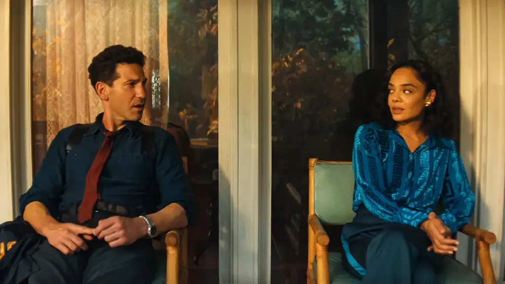 'His & Hers' İncelemesi: Jon Bernthal ve Tessa Thompson'lı Yeni Netflix Dizisi İzleyiciyi Derin Bir Sorgulamaya İtiyor 2